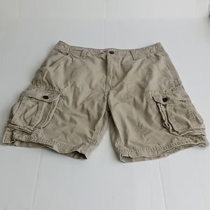 CLASSIC CARGO SHORTS